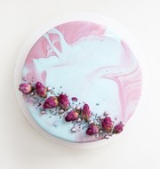Муссовый торт с розой